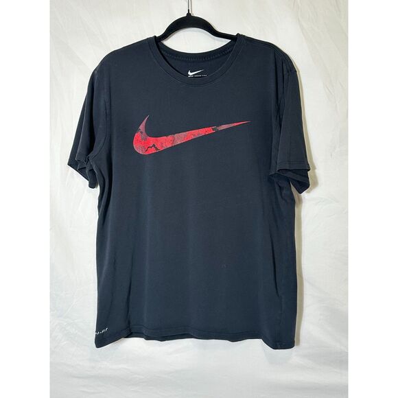 The Nike Tee Men's Dri Fit Athletic Cut Red Camo Swoosh Logo Size L - Picture 1 of 4